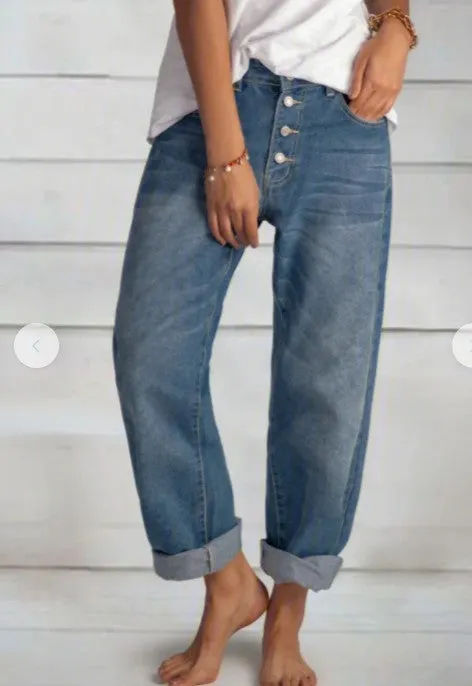 Classic Beaded Button Design Straight-leg Denim Jeans