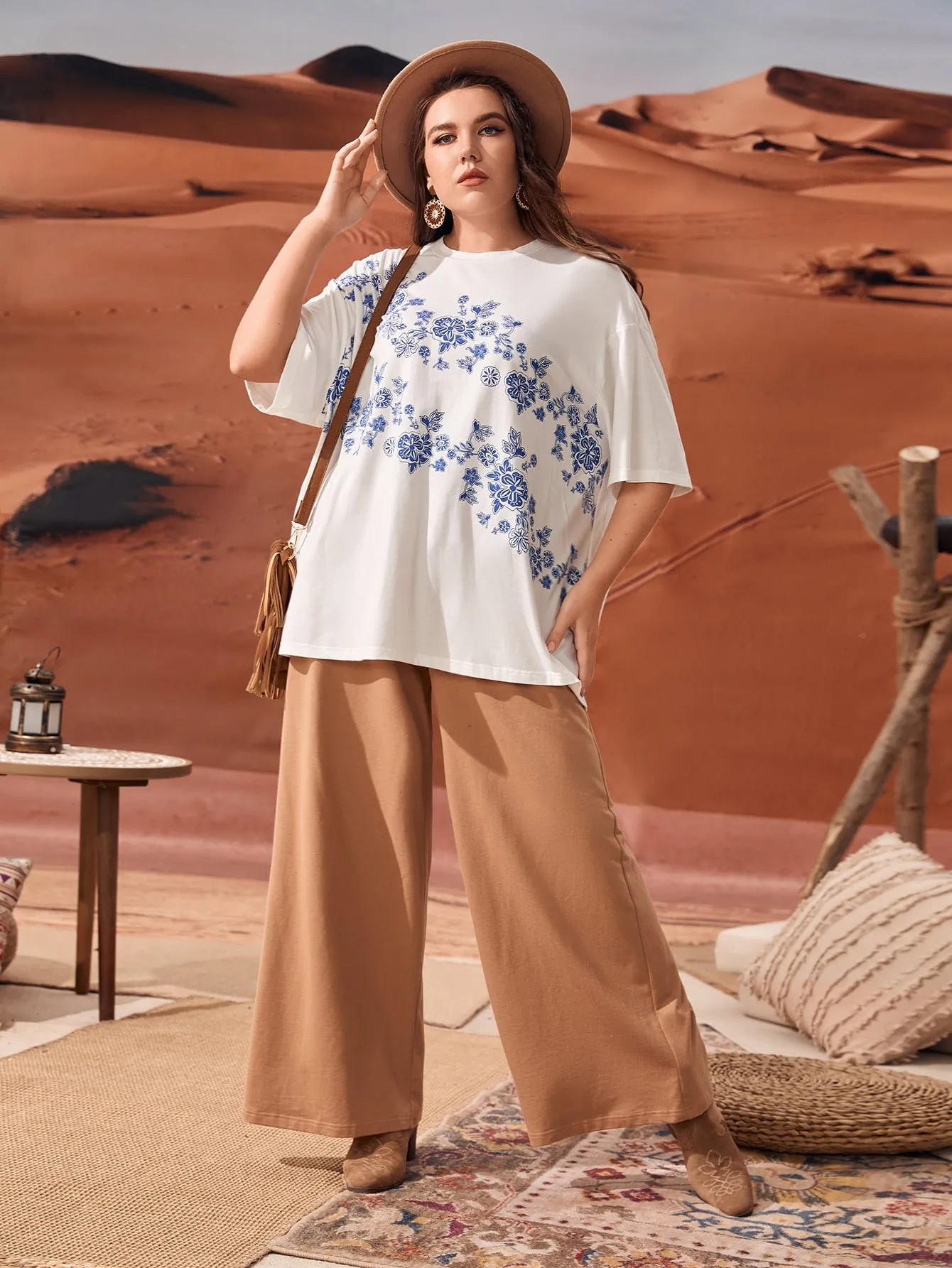 Floral Short Sleeve Round Neck Regular Plus Size T-Shirt