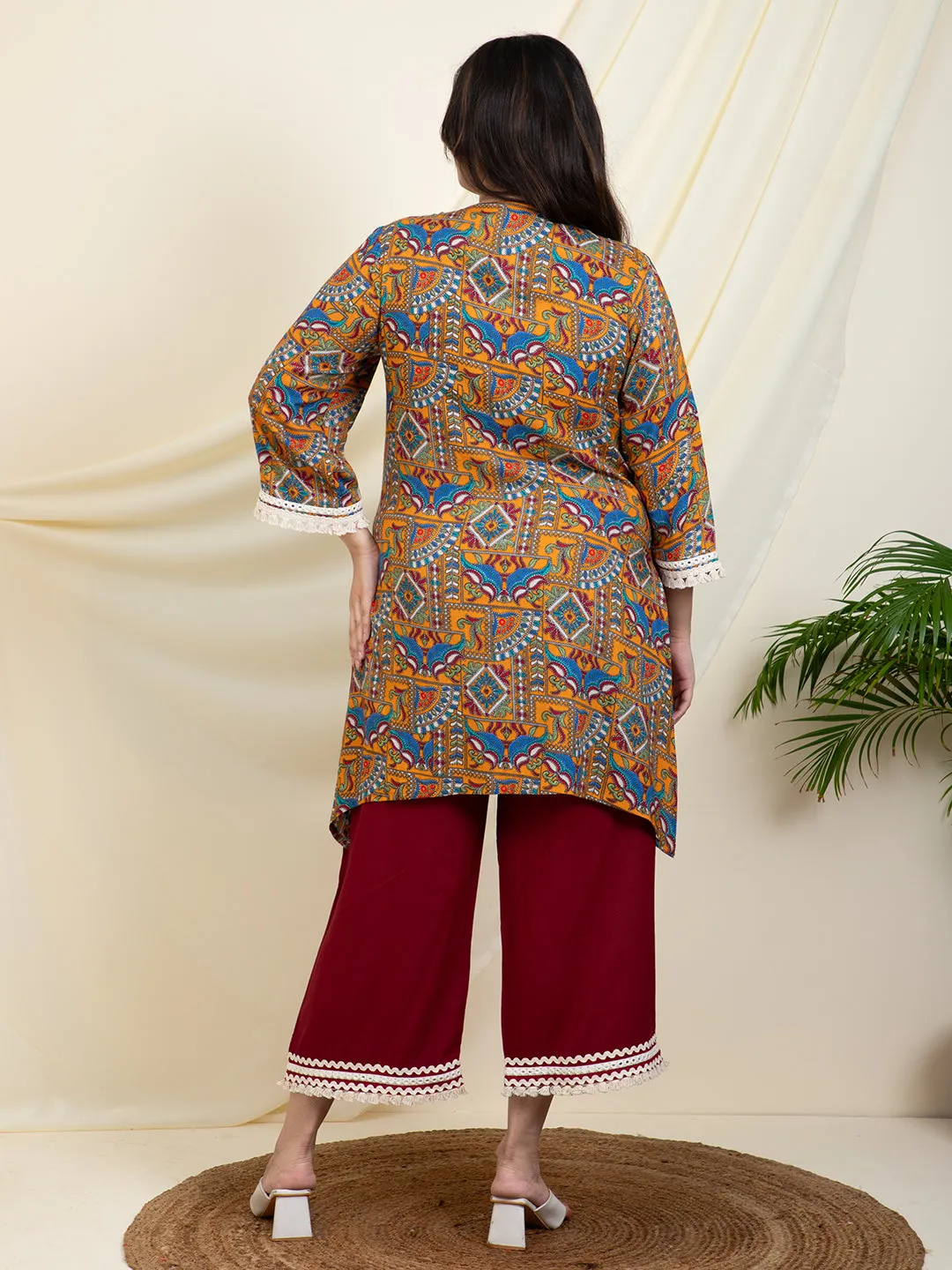 Geometrical Printed Kurta With Palazzo Women Plus SIze Co-Ord Set