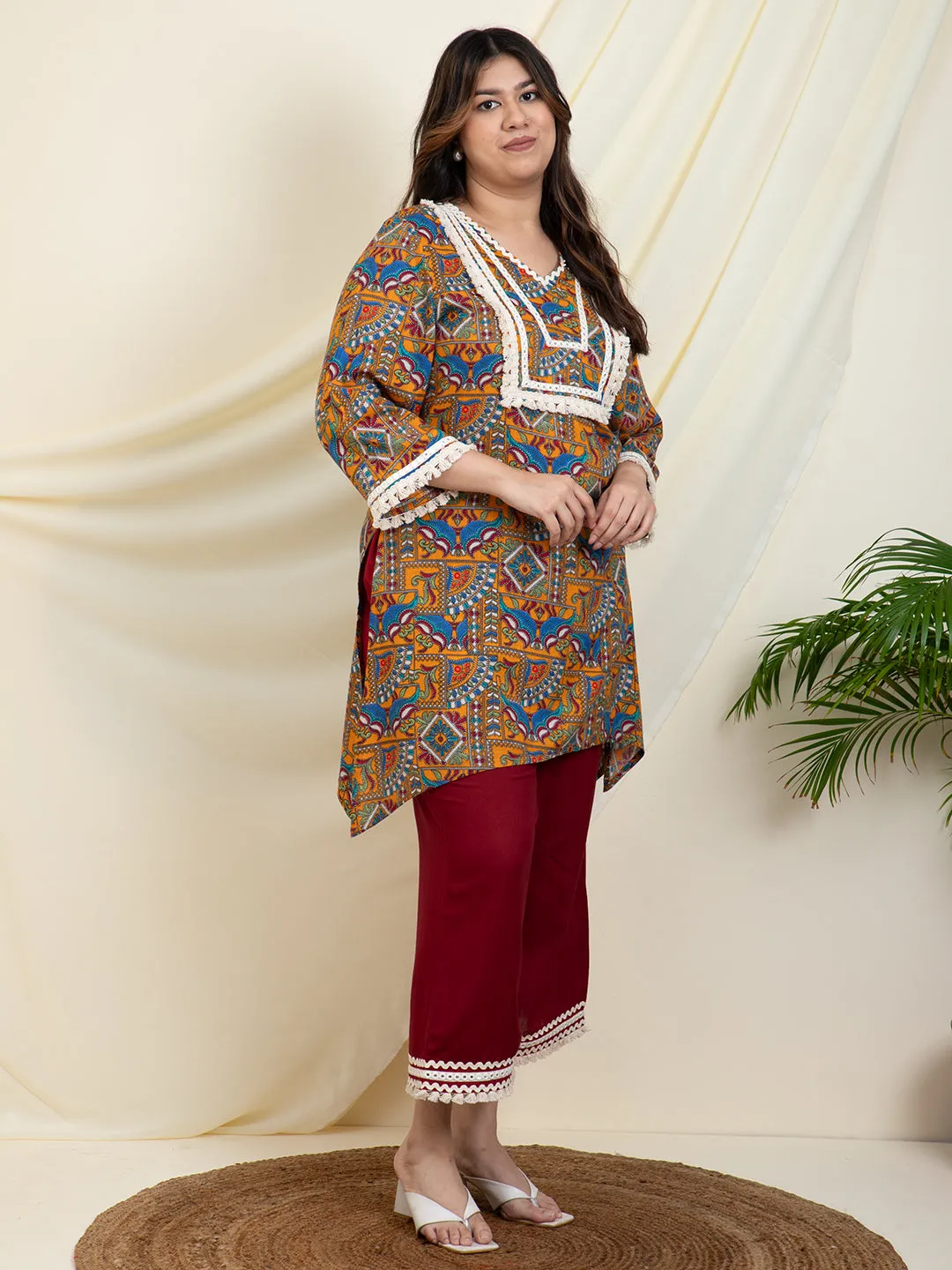 Geometrical Printed Kurta With Palazzo Women Plus SIze Co-Ord Set