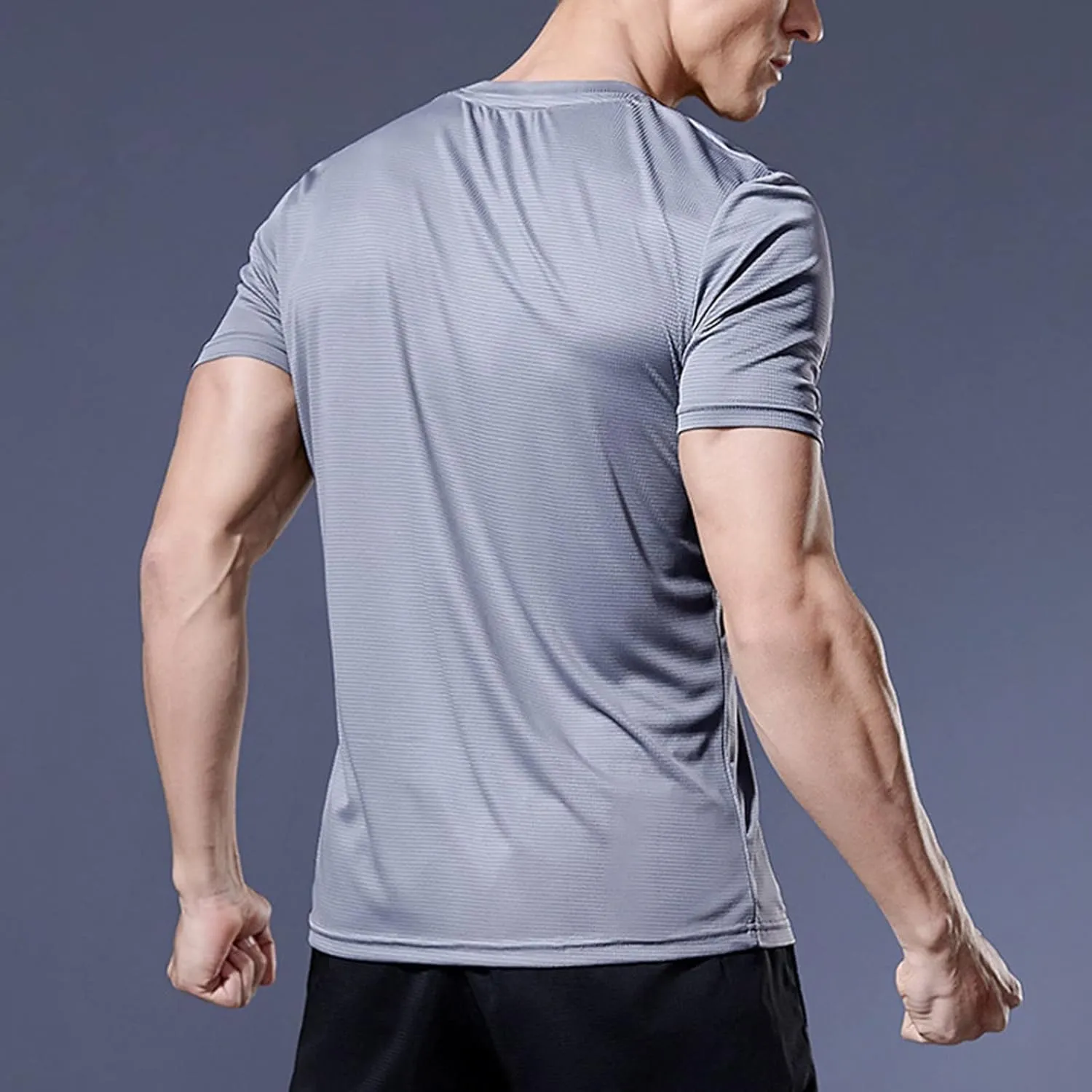 Men's Summer Ice Silk Tops Short Sleeve 2025 Workout Loose Fit Tee Shirts Trendy Plus Size Casual Cute Loose Fitting
