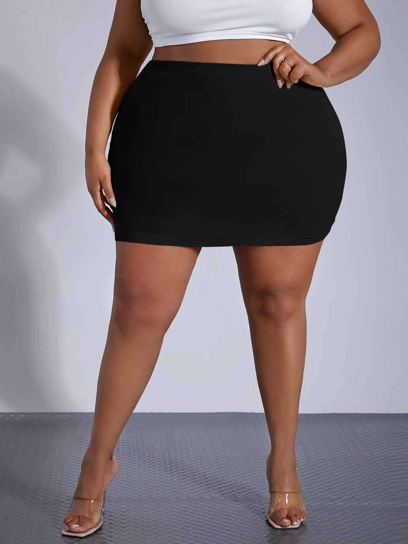 Plain Mini Plus Size Skirt