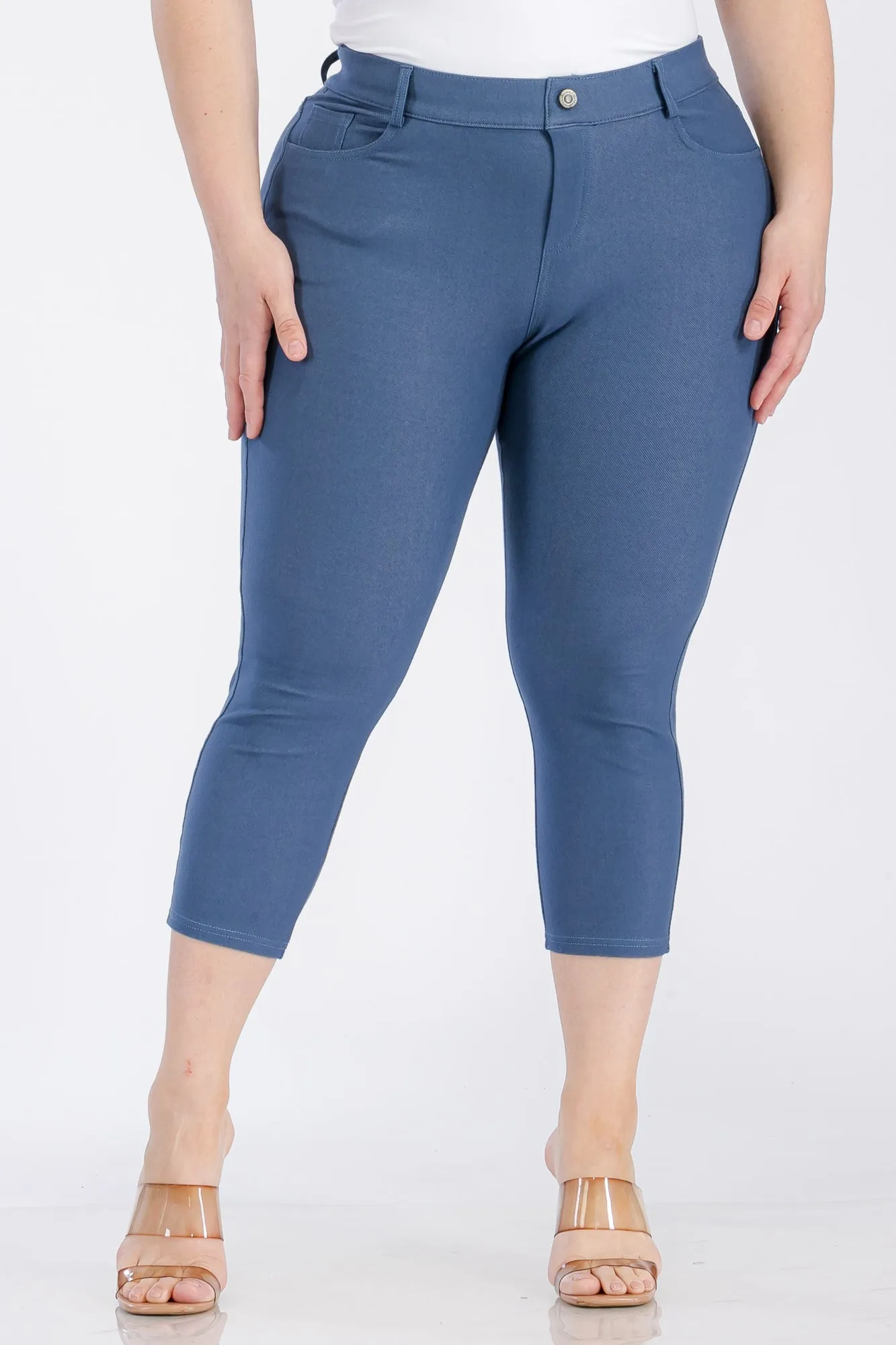 Plus Size Nelly Classic 5 Pocket Capri Jegging