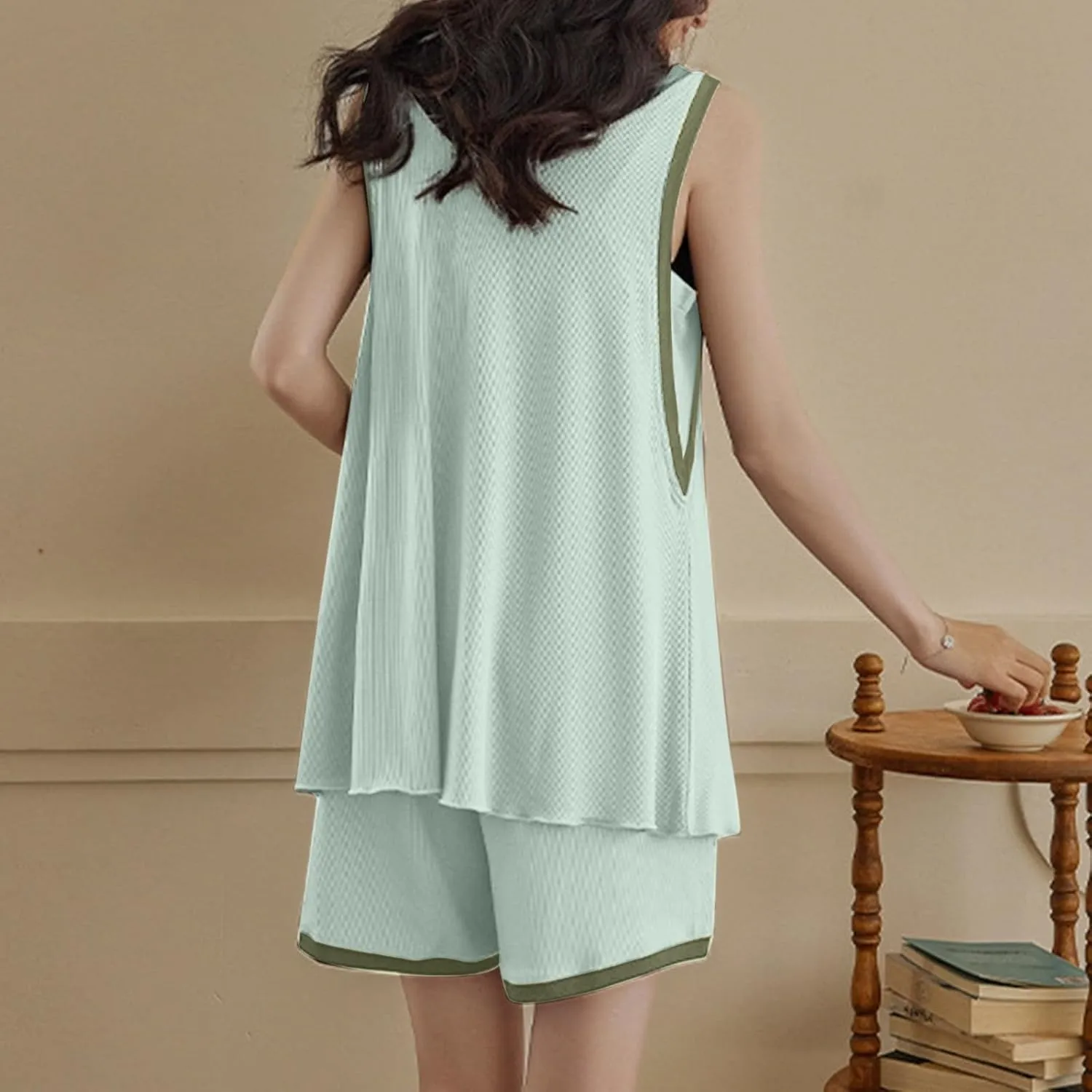 Tank Top with Built in Bra Shorts Pajama Set for Women Summer Ice Silk 2 Piece Loungewear Sleeveless Pajamas Set