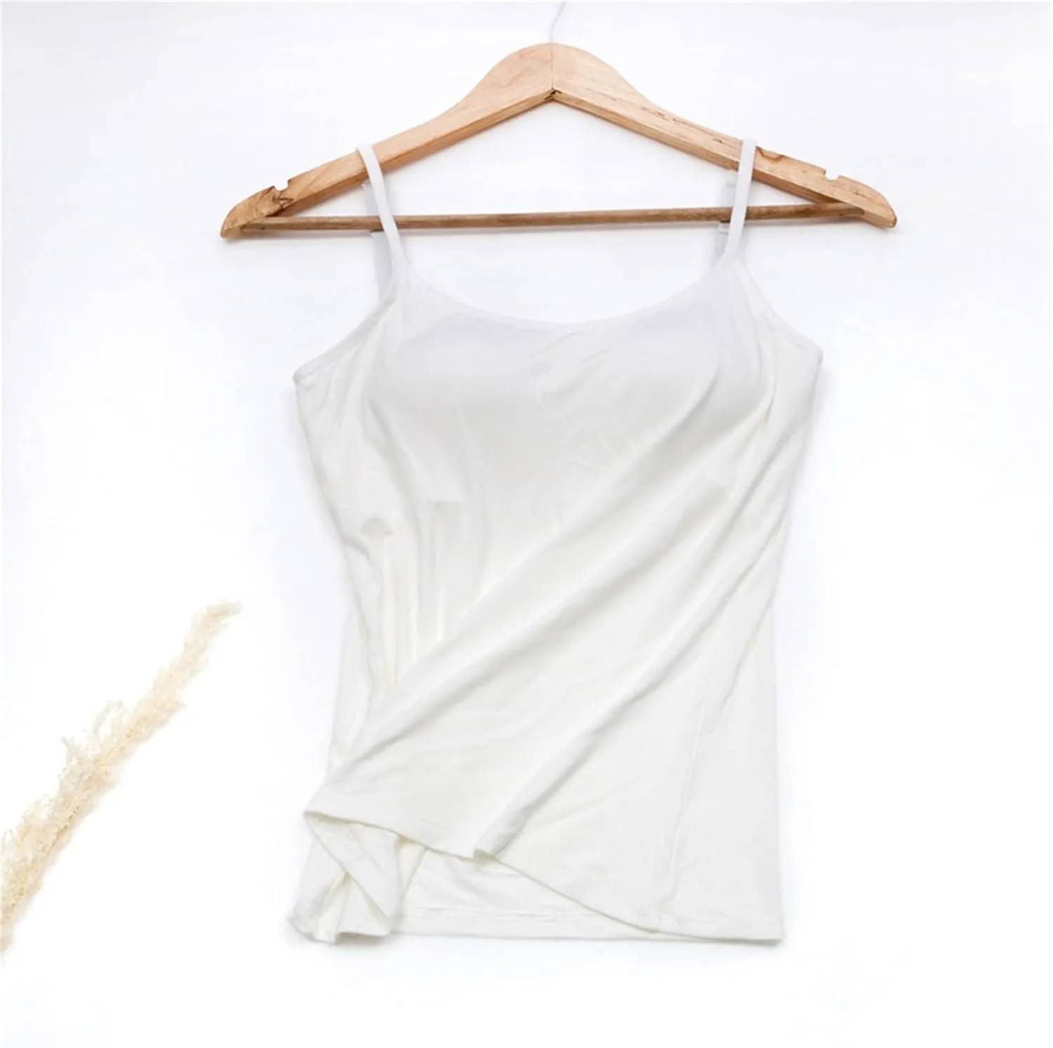 Tank Tops for Women Thread with Chest Pad Without Wearing Bra One Tank Top Camisole Tops for Women Women's Tank