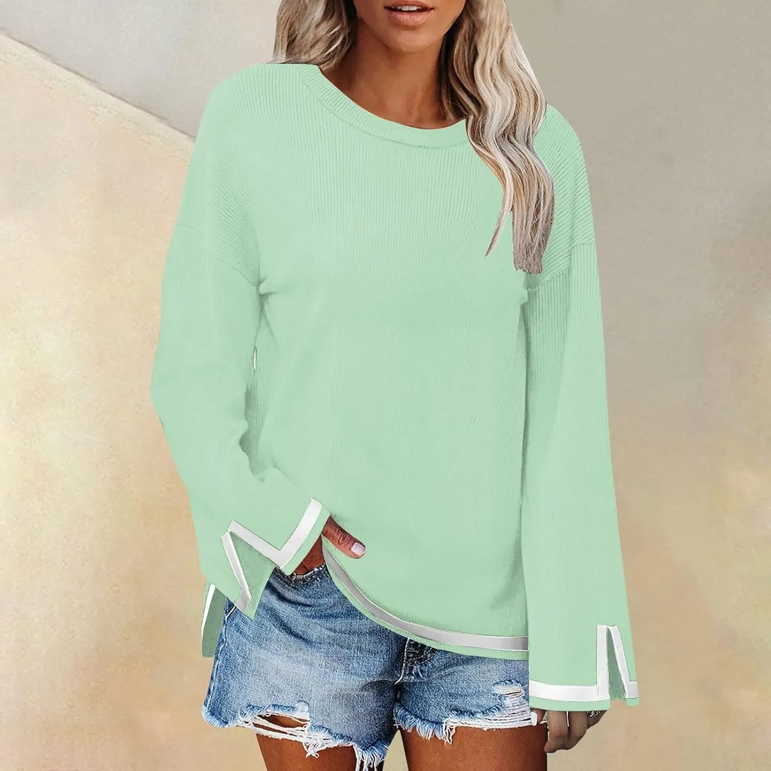 Women's Casual Long Sleeve Fall Sweaters Round Neck Solid Color Gradient Loose Split Top Pullover Loose Fit Jumper