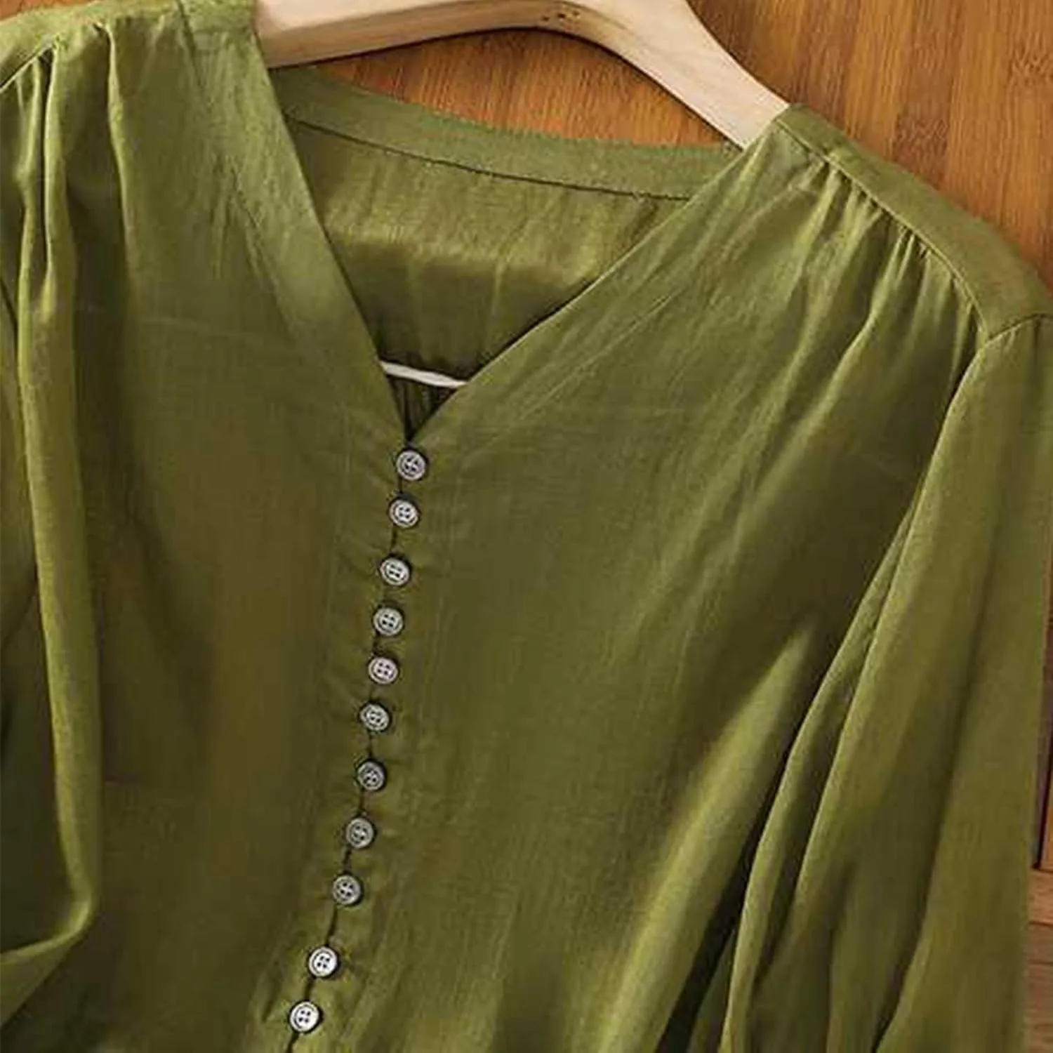 Womens Cute Cotton Linen Shirts Summer Cotton 3/4 Sleeve Tops Button Down V Neck Short Tees Casual Vacation Blouse