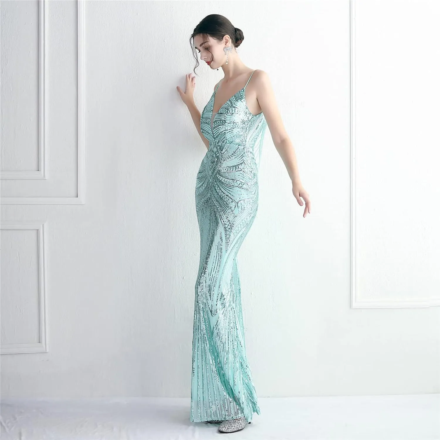 Women's Sequin Bridesmaid Dress Maxi Dress Evening Gown Sleeveless V Neck Mermaid Evening Cocktail Dress